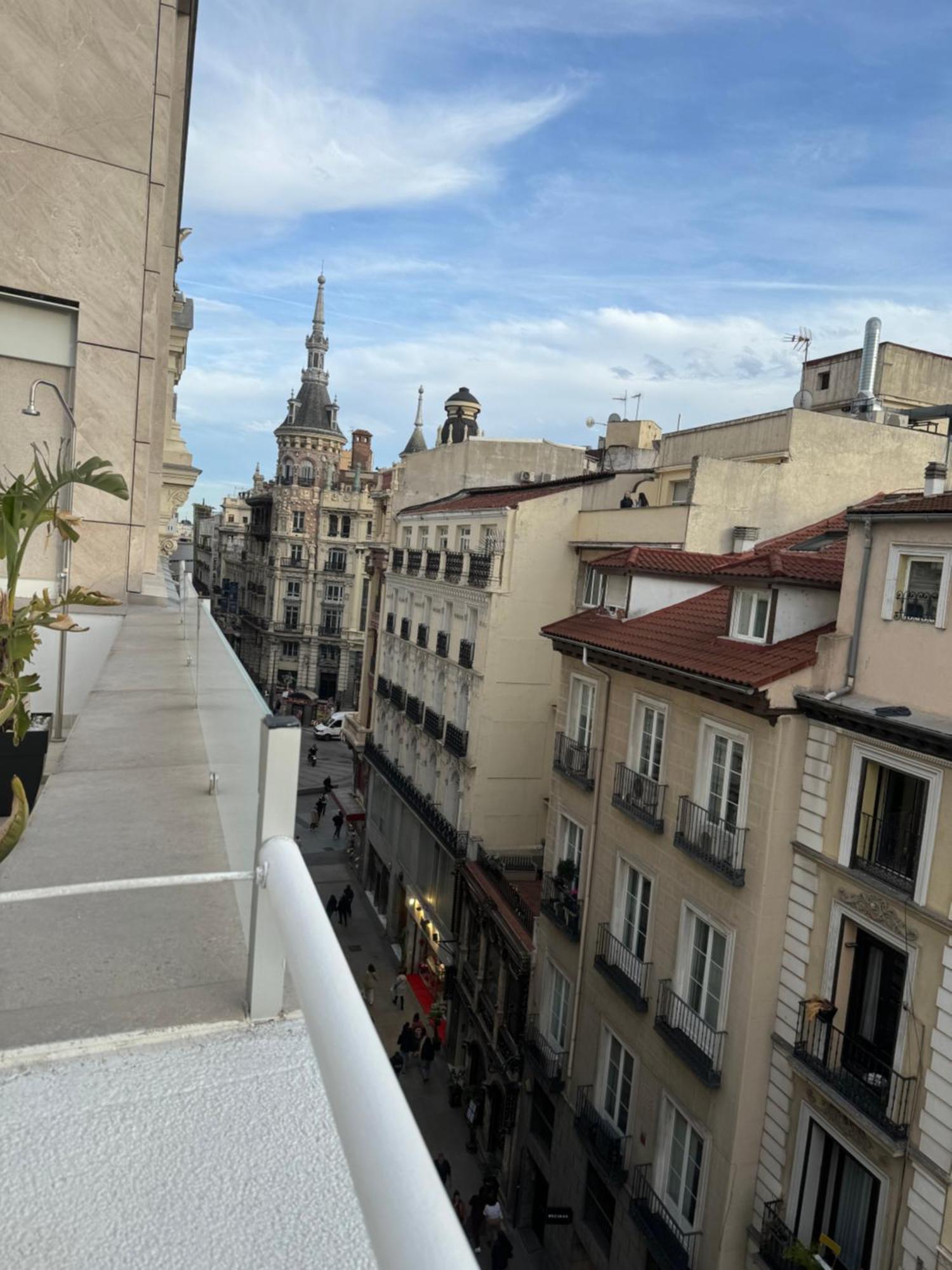 Center City, Puerta Del Sol Terraza Apartment มาดริด ภายนอก รูปภาพ
