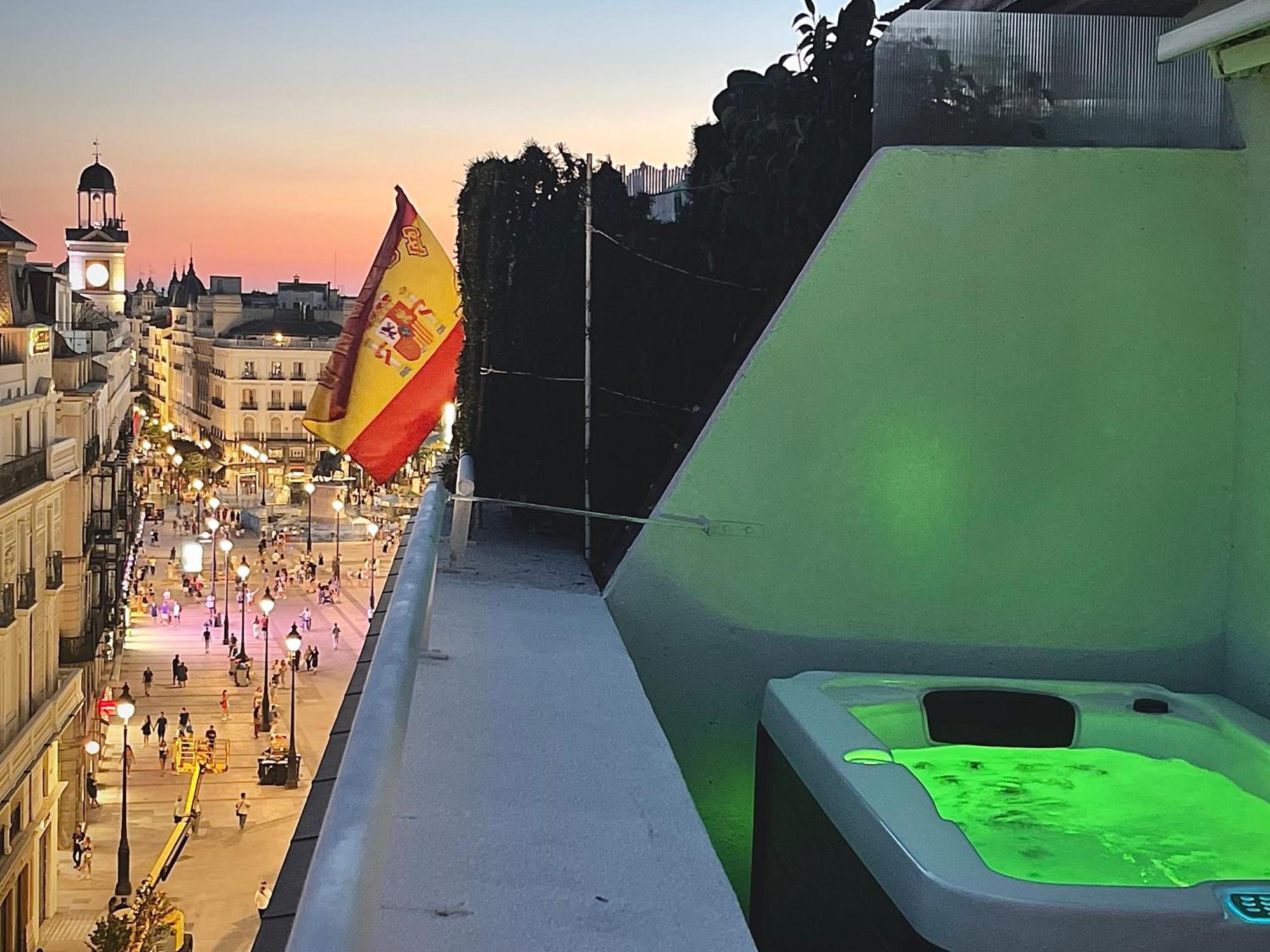 Center City, Puerta Del Sol Terraza Apartment มาดริด ภายนอก รูปภาพ